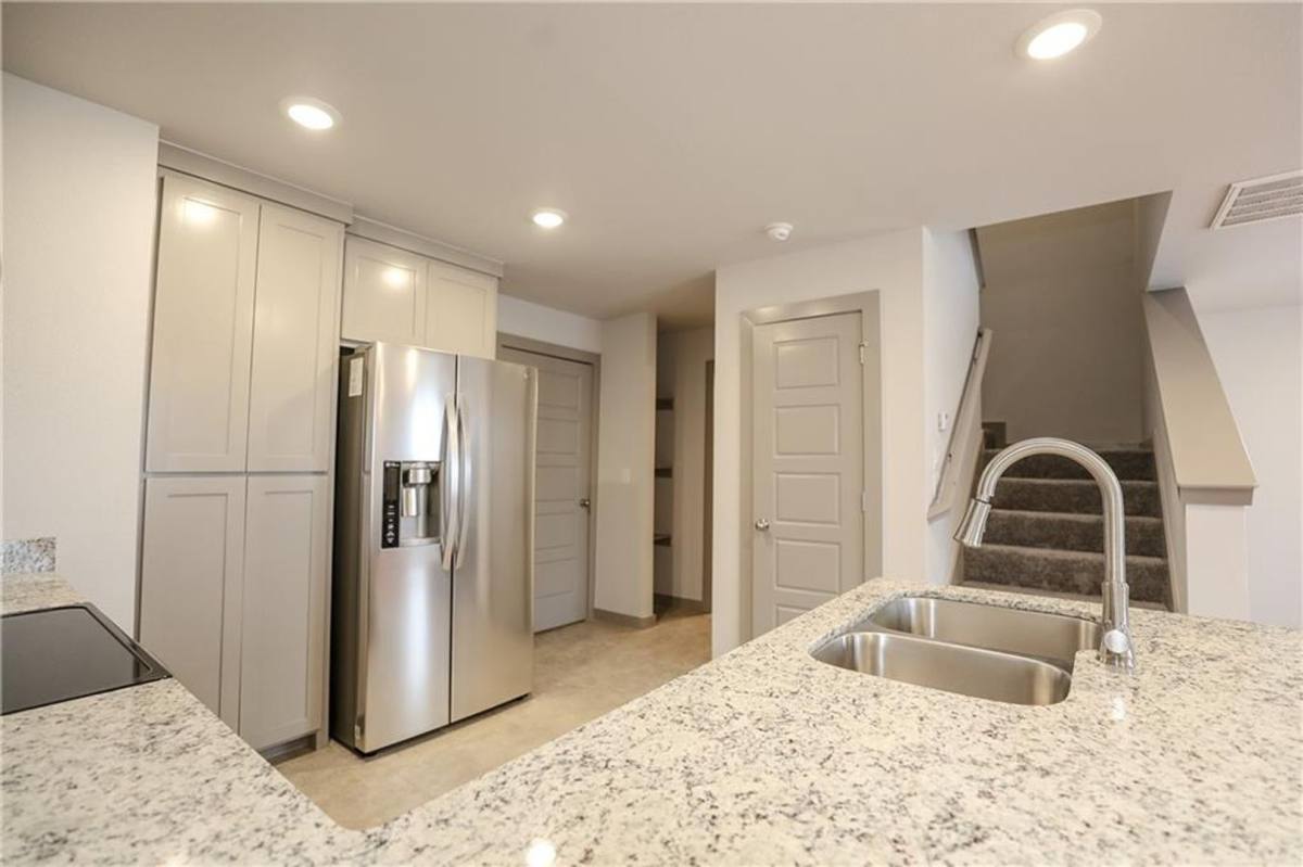 Townhouse for rent at 3428 SW Vel Mews, Bentonville, AR 72713