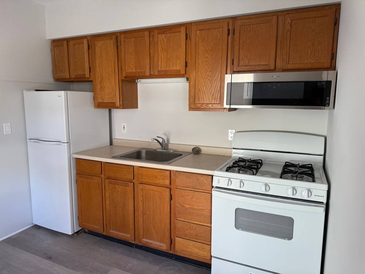 Apartment for rent at 56-58 Washington St, Red Bank, NJ 07701