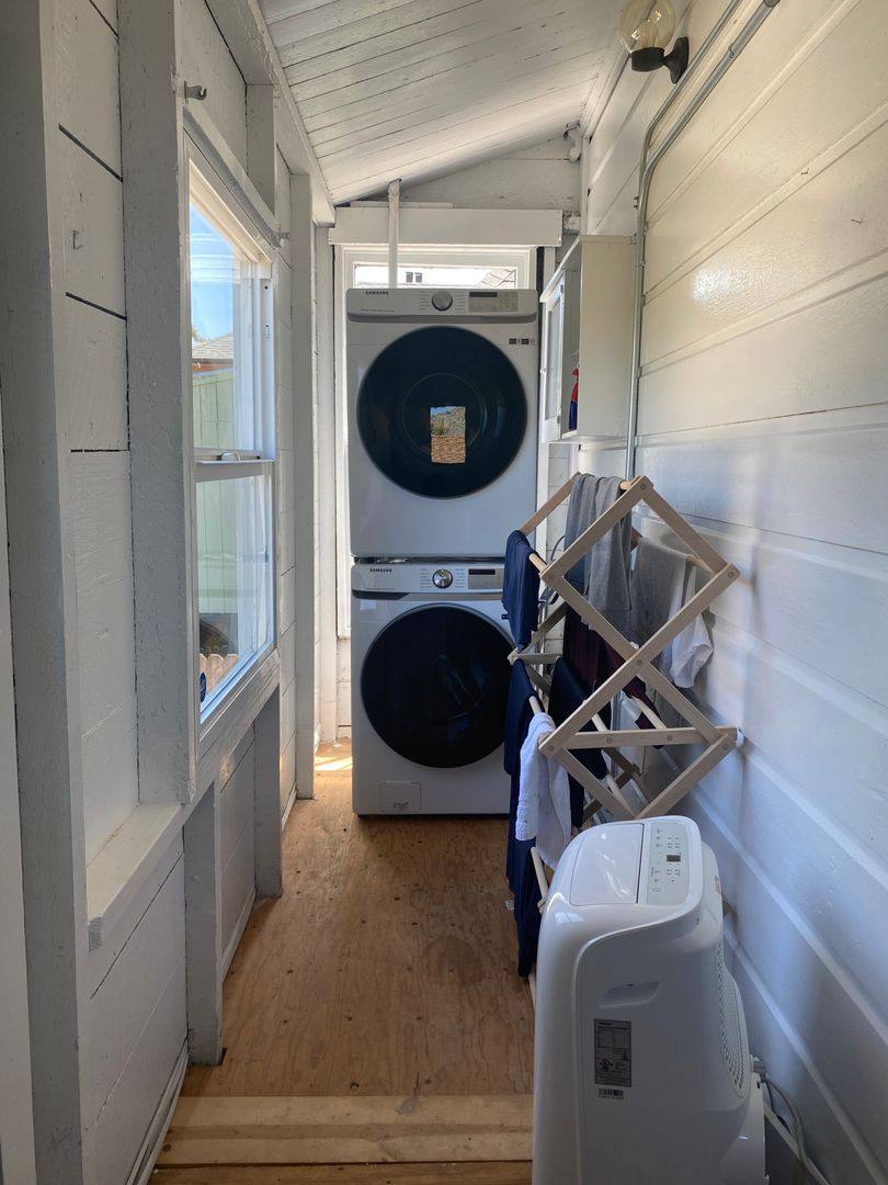 Apartment for rent at 764 59th St, Oakland, CA 94609