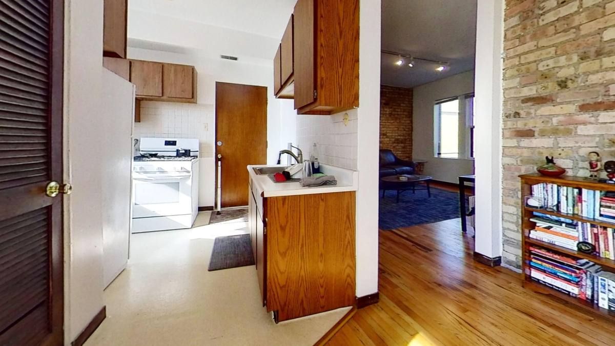 Apartment for rent at 1307-17 W Addison St, Chicago, IL 60613