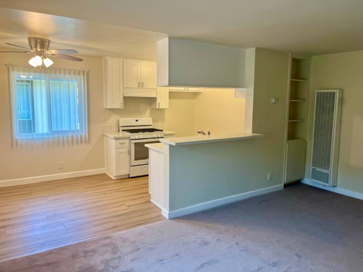 Apartment for rent at 6100 Edinger Ave, Huntington Beach, CA 92647