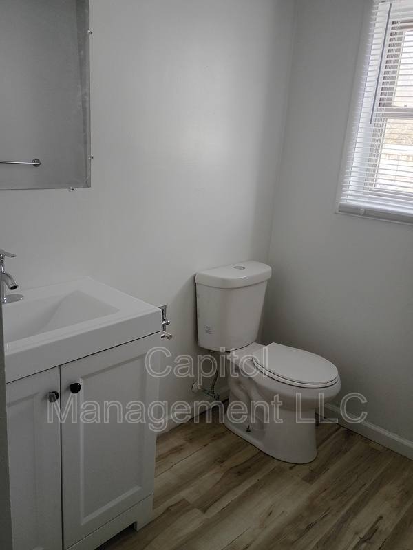 Apartment for rent at 3322 W Michigan Ave #3, Lansing, MI 48917