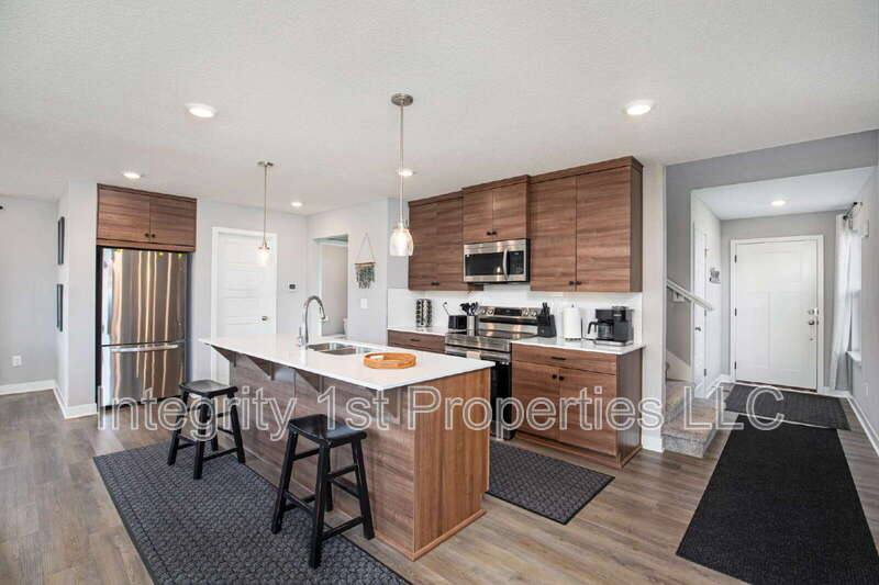 House for rent at 13316 180th St, Olathe, KS 66062