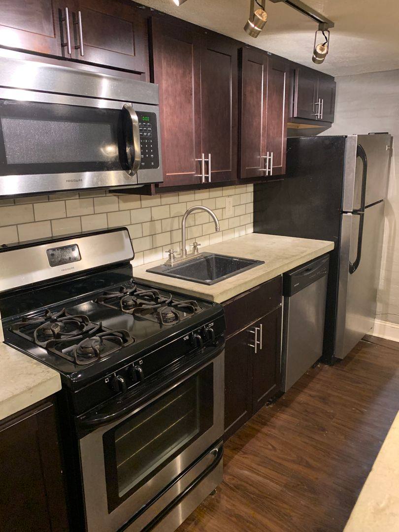 Apartment for rent at 1034 Murray Hill Ave, Pittsburgh, PA 15217