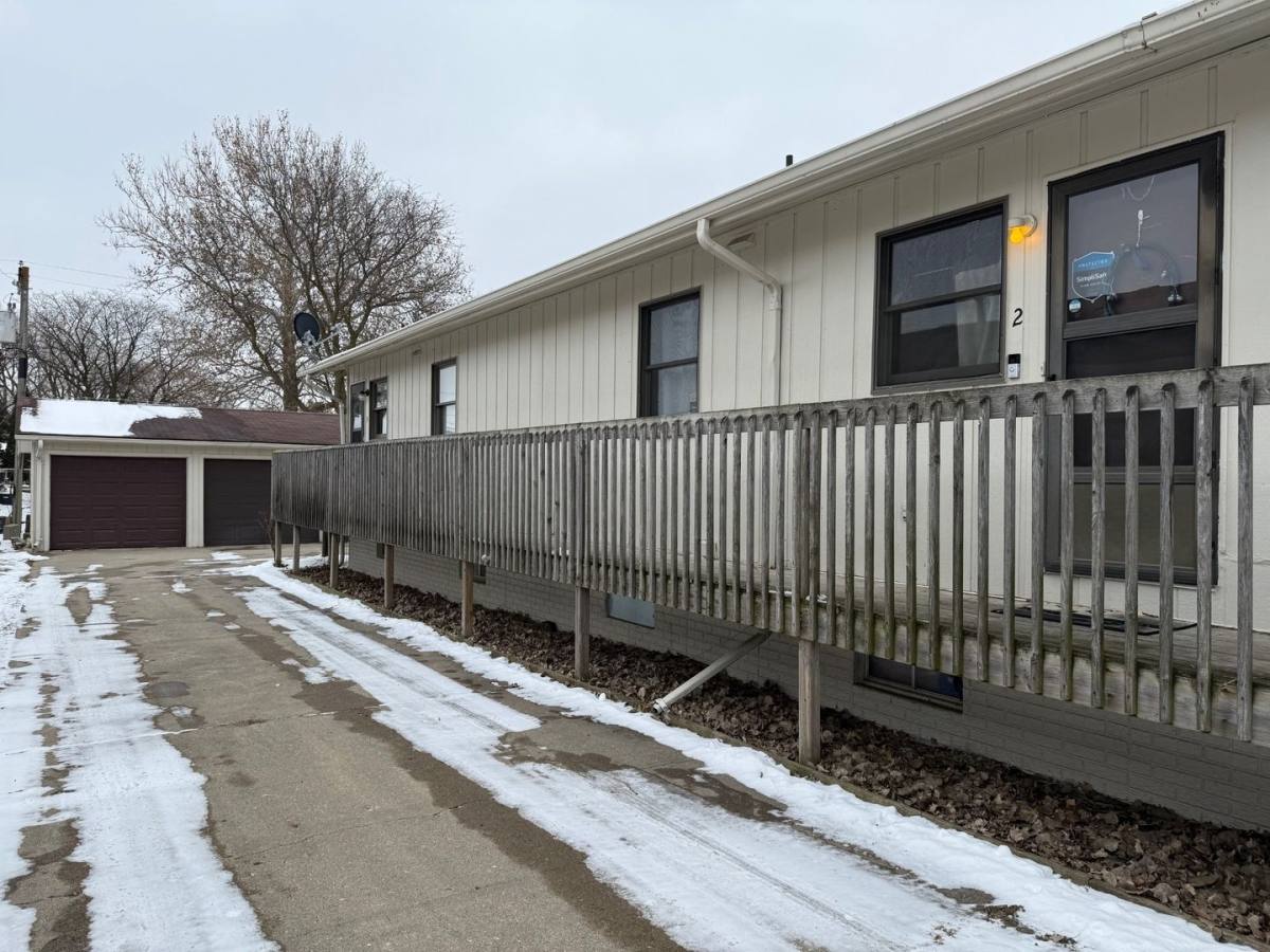 Apartment for rent at 1516 Delaware Ave, Ames, IA 50014