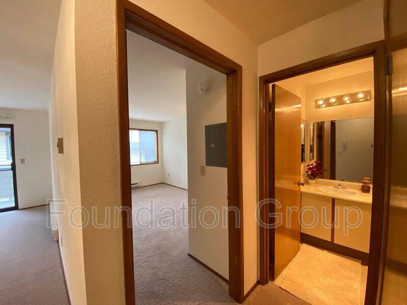 Apartment for rent at 12542 35th Ave NE #301, Seattle, WA 98125