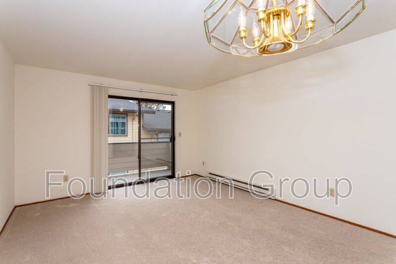 Apartment for rent at 12542 35th Ave NE #301, Seattle, WA 98125