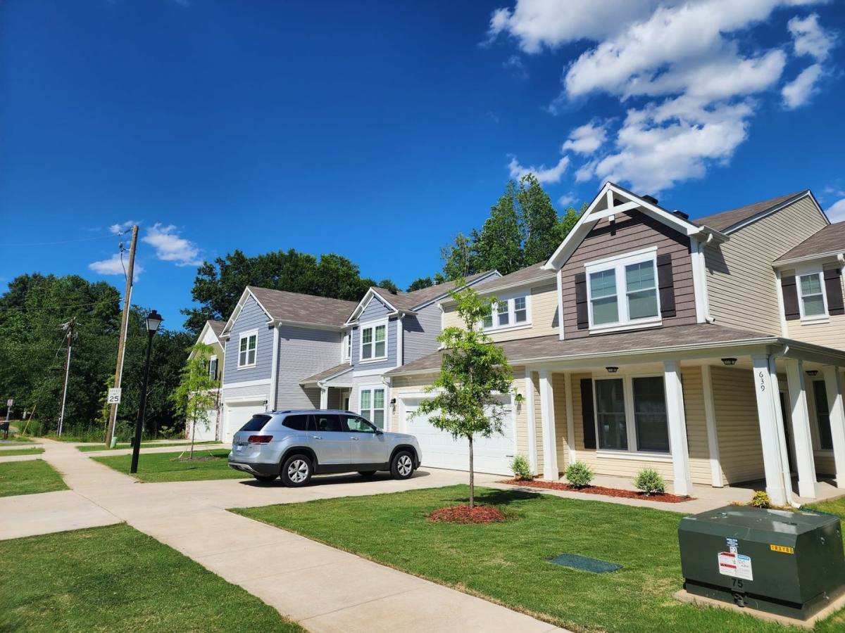 House for rent at 639 Old Little Rock Rd, Charlotte, NC 28214
