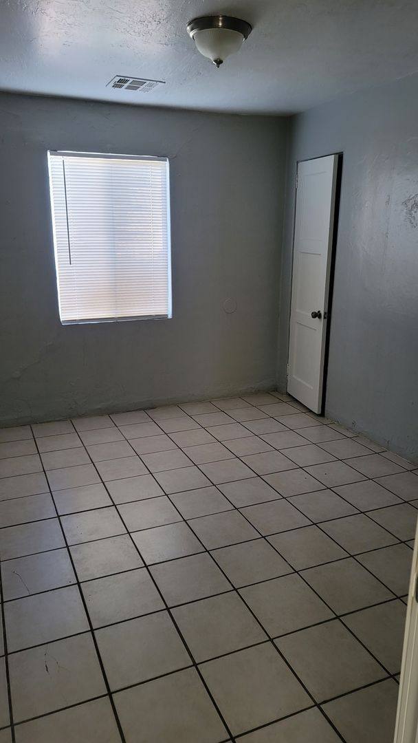 Apartment for rent at 4332 N Longview Ave, Phoenix, AZ 85014