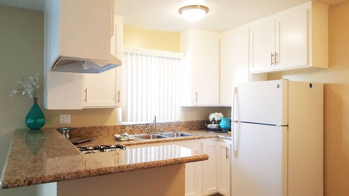 Apartment for rent at 8115 Imperial Highway, Downey, CA 90242