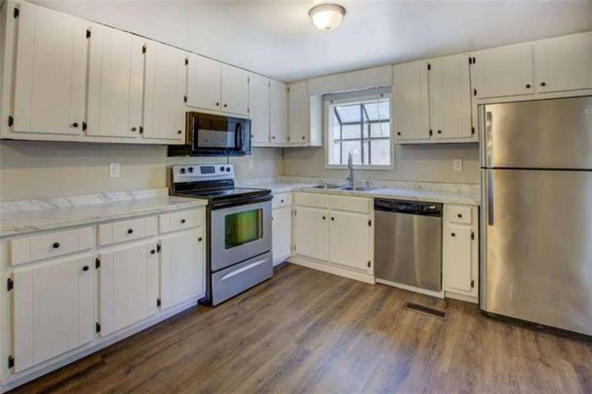 House for rent at 201 Oglesby Bridge Rd SE, Conyers, GA 30094