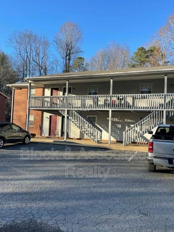 Apartment for rent at 118 Reece Court #C, Randleman, NC 27317