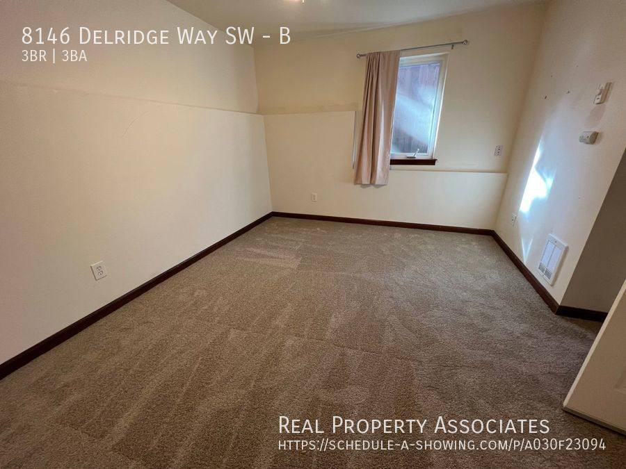 Townhouse for rent at 8146 Delridge Way SW #B, Seattle, WA 98106