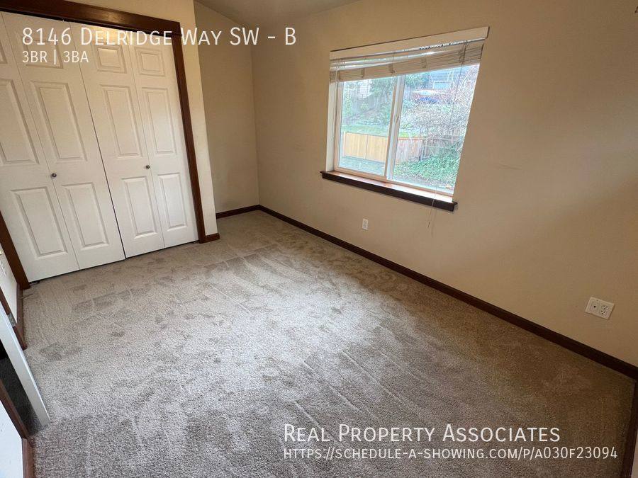 Townhouse for rent at 8146 Delridge Way SW #B, Seattle, WA 98106