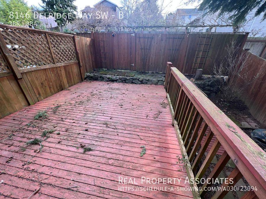 Townhouse for rent at 8146 Delridge Way SW #B, Seattle, WA 98106