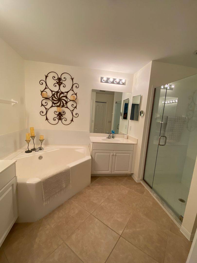 Condo for rent at 3465 Laurel Greens Lane S, Naples, FL 34119