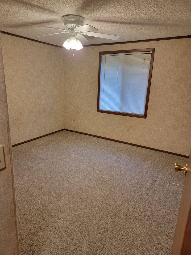 Apartment for rent at 101 Woodcrest Circle, Warner Robins, GA 31093