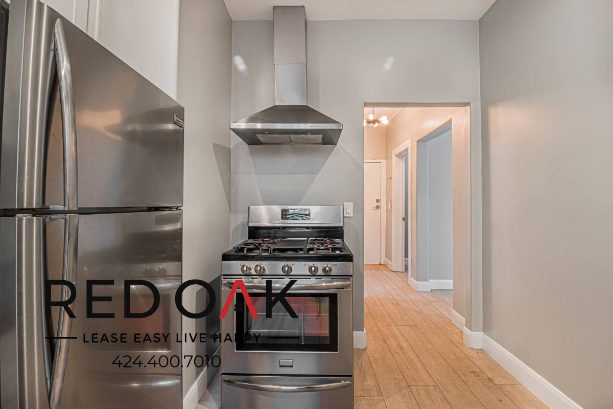 Condo for rent at 681 Shatto Place #106, Los Angeles, CA 90005