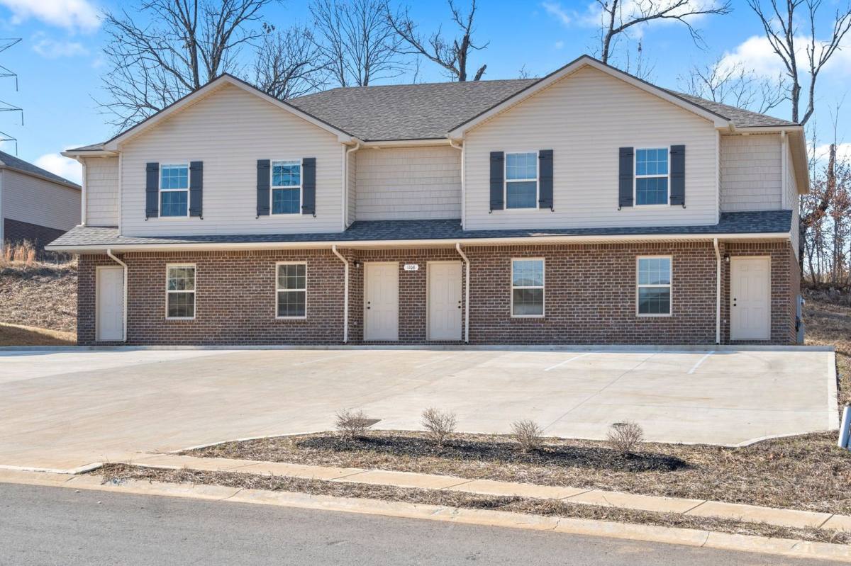 Apartment for rent at 1124 Ziva Lane, Clarksville, TN 37040