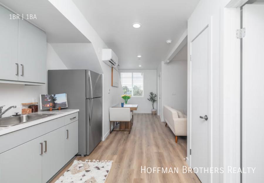 Apartment for rent at 1635 E 117th St #102, Los Angeles, CA 90059