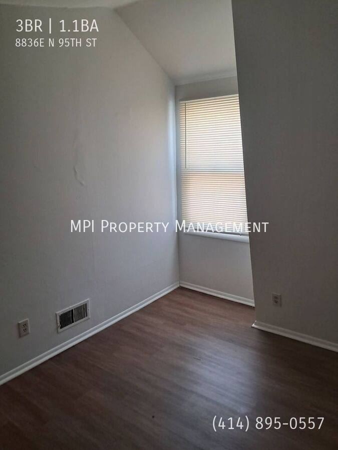 Condo for rent at 8836E N 95th St, Milwaukee, WI 53224