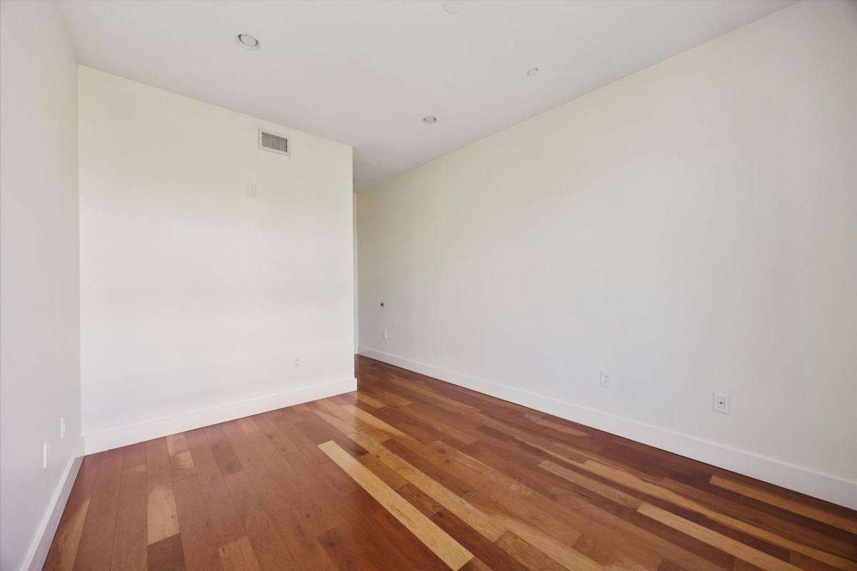 Apartment for rent at 601 N 2nd St, Philadelphia, PA 19123
