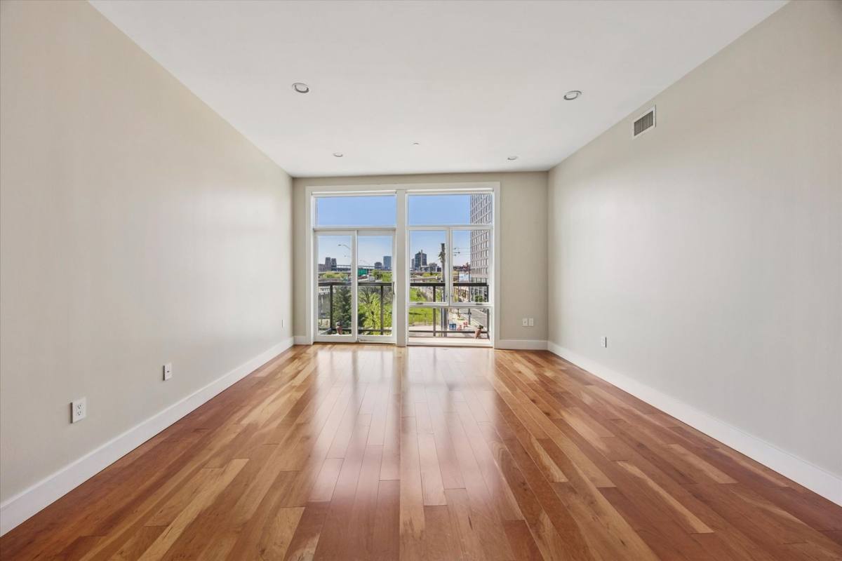 Apartment for rent at 601 N 2nd St, Philadelphia, PA 19123