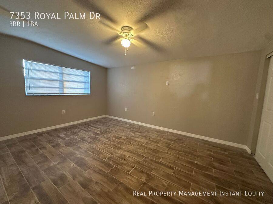 House for rent at 7353 Royal Palm Dr, New Port Richey, FL 34652