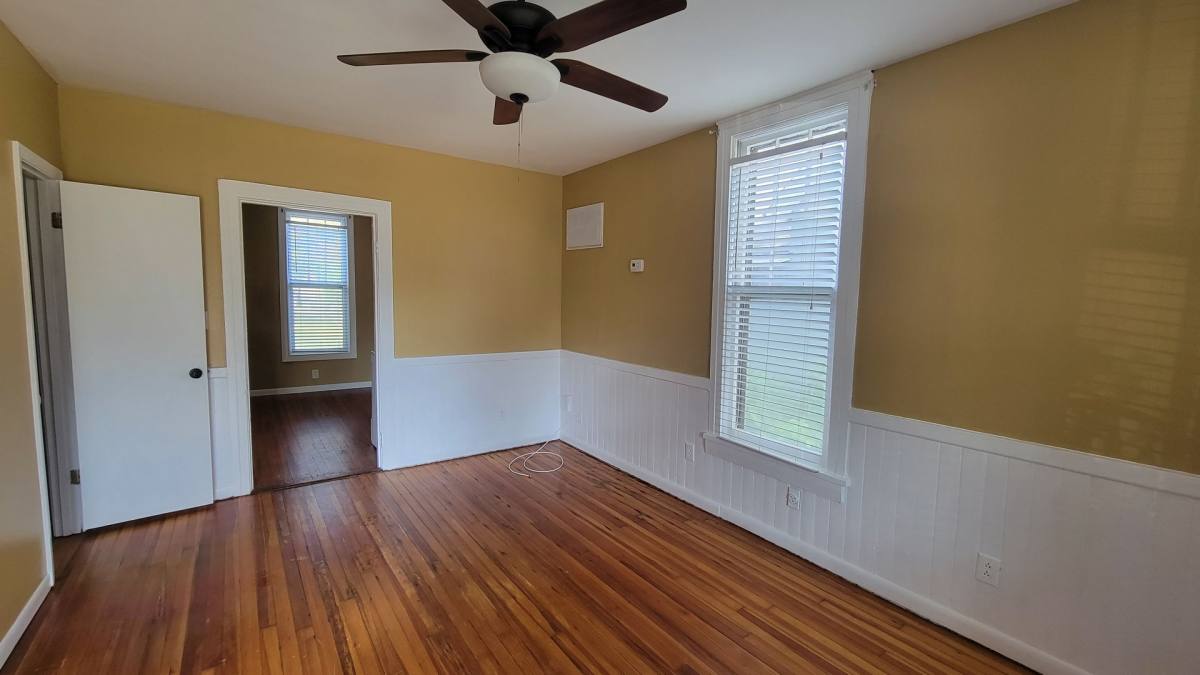 Apartment for rent at 803 805 McKinley Ave, Huntsville, AL 35801