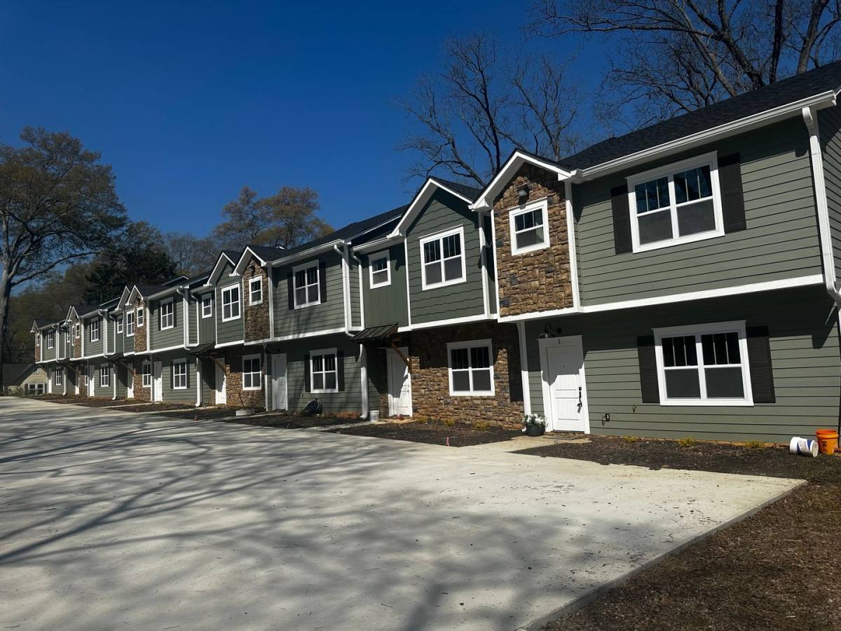 Apartment for rent at 1223 S Main St, Cedartown, GA 30125