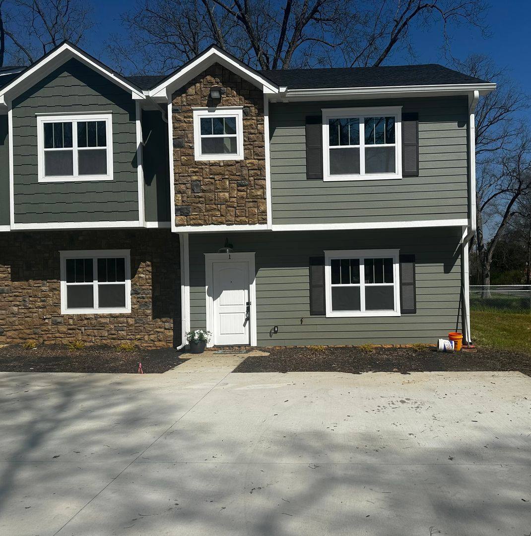 Apartment for rent at 1223 S Main St, Cedartown, GA 30125