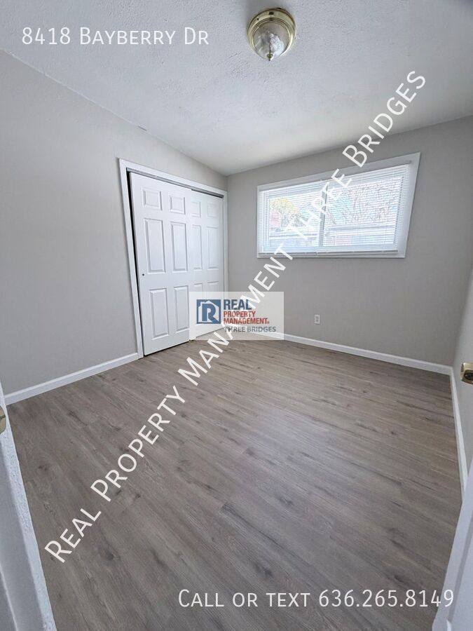 House for rent at 8418 Bayberry Dr, Saint Louis, MO 63134