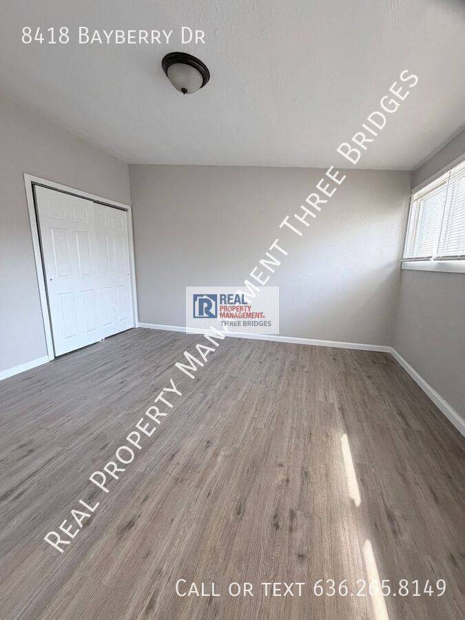 House for rent at 8418 Bayberry Dr, Saint Louis, MO 63134