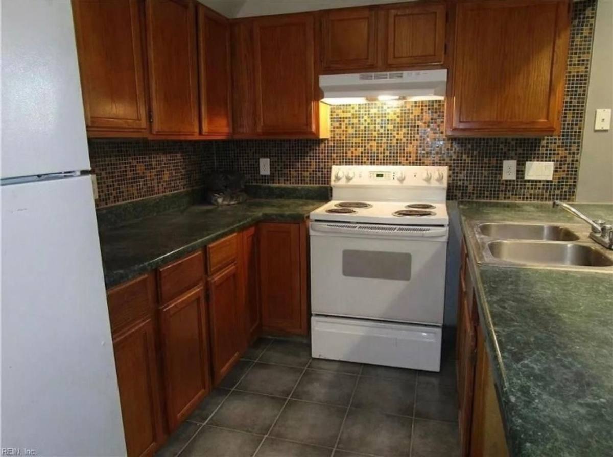 House for rent at 830 Lexington St, Norfolk, VA 23504