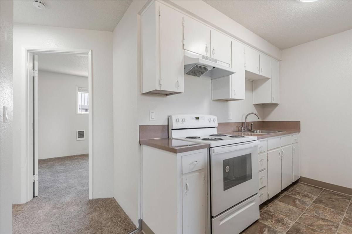 Apartment for rent at 1601 Savage Rd NE, Salem, OR 97301