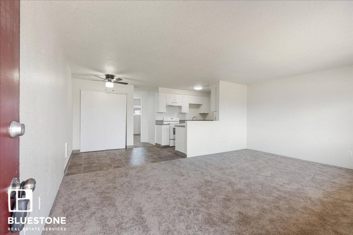 Villa Rose, 1601 Savage Rd NE, Salem, OR 97301 - Apartment for Rent - Image 2
