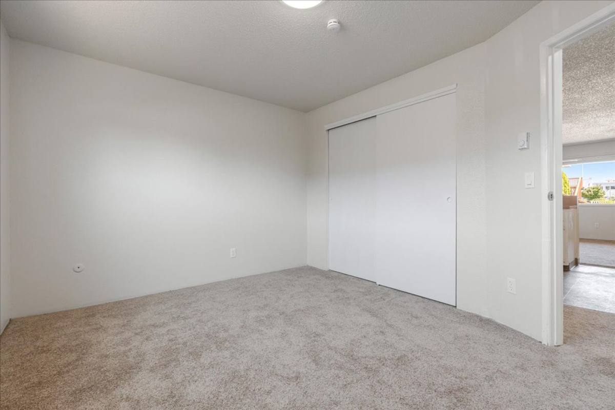 Apartment for rent at 1601 Savage Rd NE, Salem, OR 97301