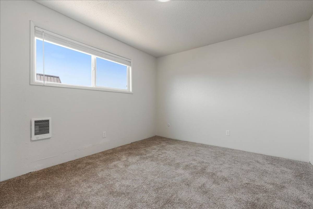 Apartment for rent at 1601 Savage Rd NE, Salem, OR 97301