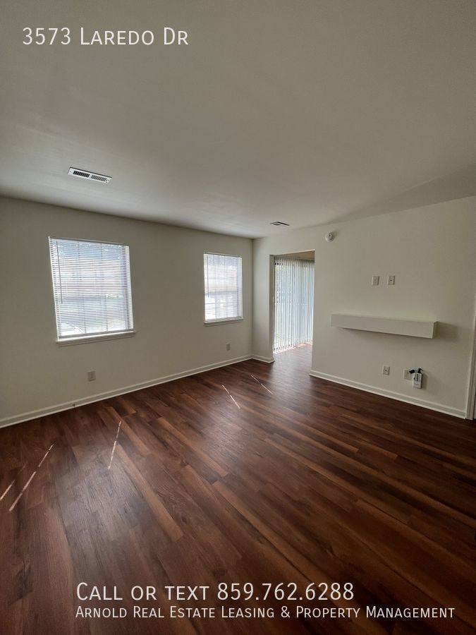 Apartment for rent at 3573 Laredo Dr, Lexington, KY 40517