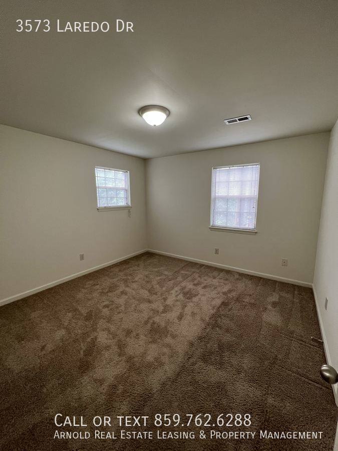 Apartment for rent at 3573 Laredo Dr, Lexington, KY 40517