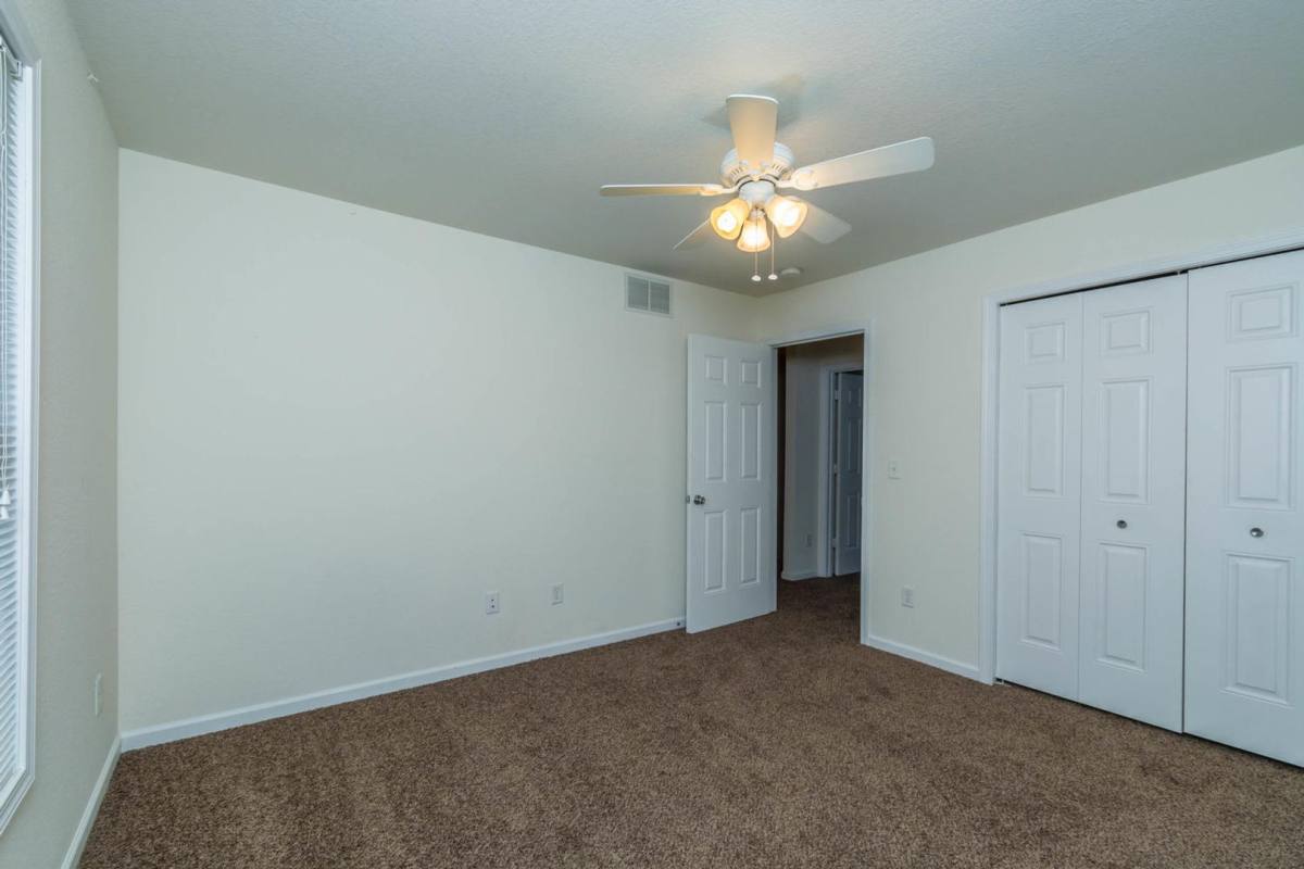 House for rent at 202 E 20th, Bloomington, IN 47408