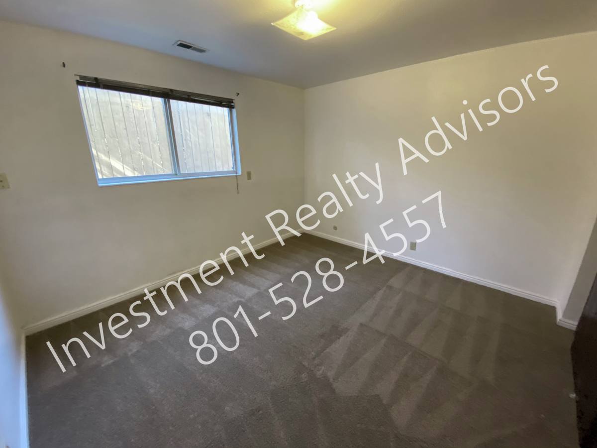 Apartment for rent at 1162 E 400 S #2, Salt Lake City, UT 84102