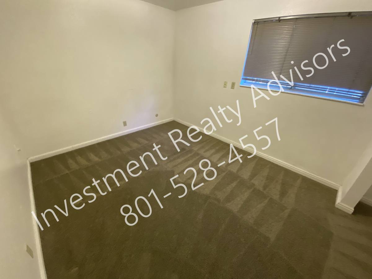 Apartment for rent at 1162 E 400 S #2, Salt Lake City, UT 84102
