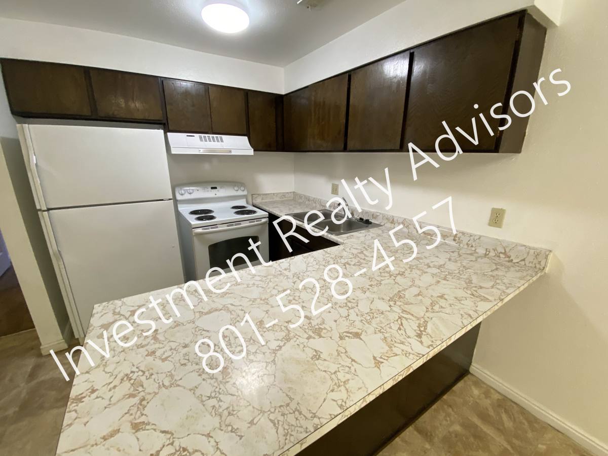 Apartment for rent at 1162 E 400 S #2, Salt Lake City, UT 84102