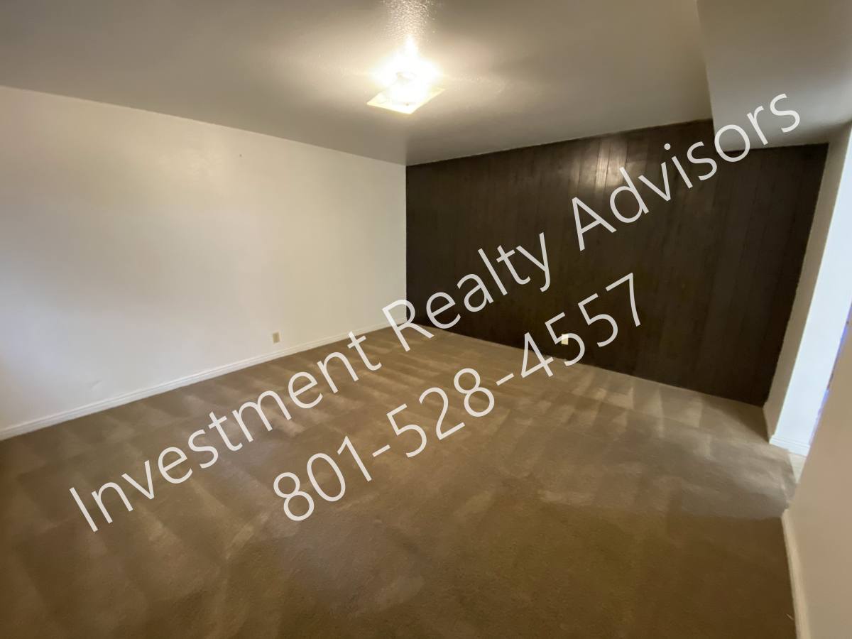 Apartment for rent at 1162 E 400 S #2, Salt Lake City, UT 84102