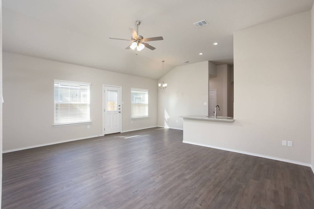 House for rent at 636 Heathers Way, Seguin, TX 78155