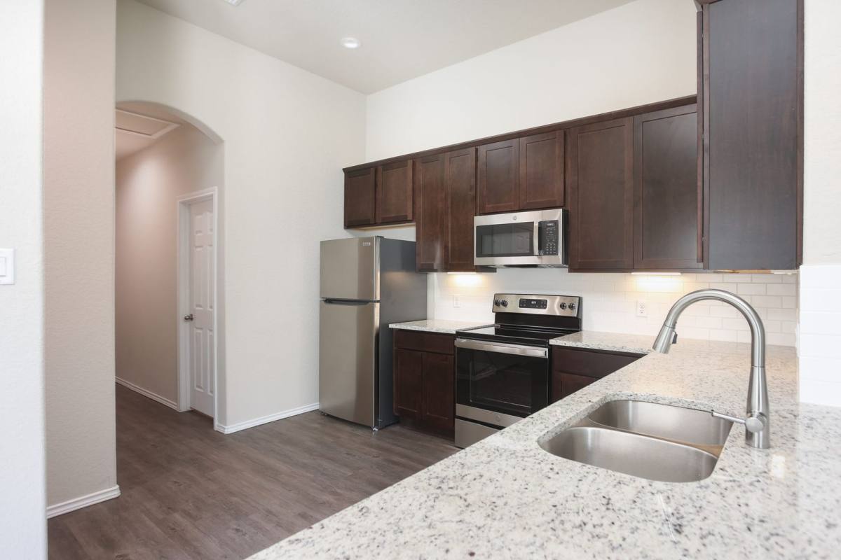 House for rent at 636 Heathers Way, Seguin, TX 78155