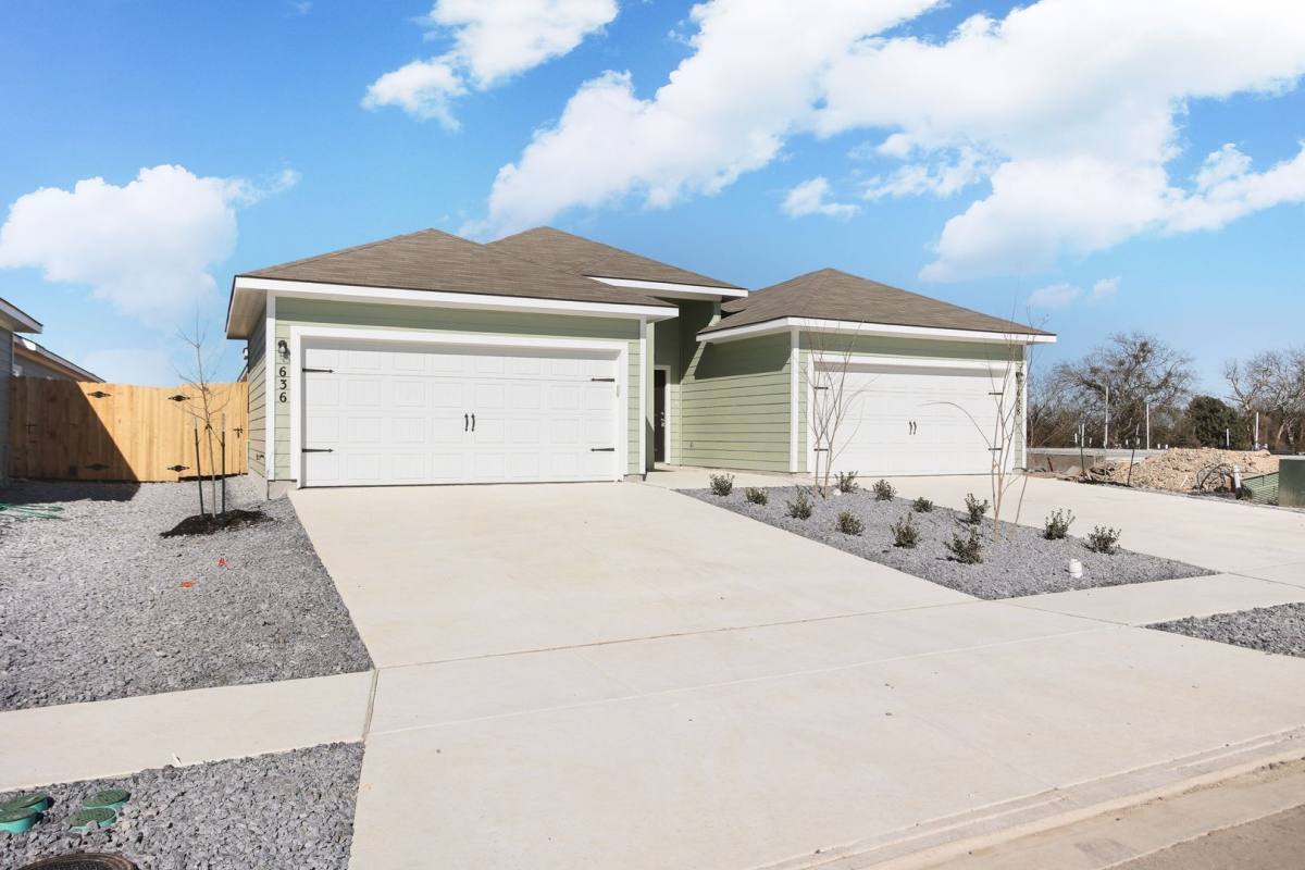 House for rent at 636 Heathers Way, Seguin, TX 78155