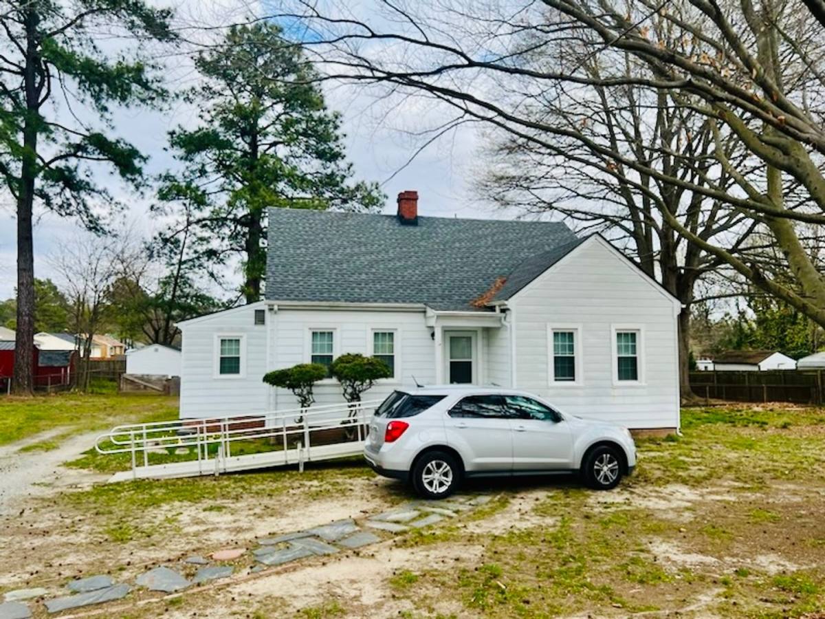 House for rent at 4066 Walmsley Blvd, Richmond, VA 23234