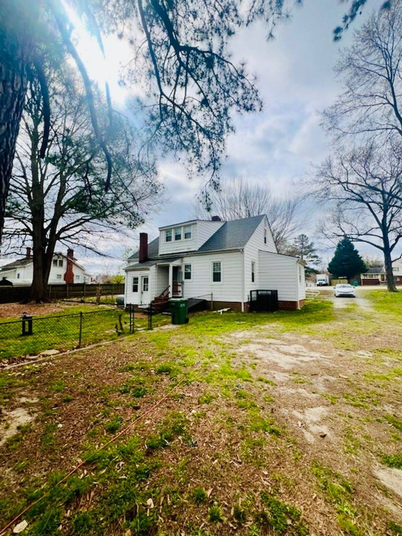 House for rent at 4066 Walmsley Blvd, Richmond, VA 23234
